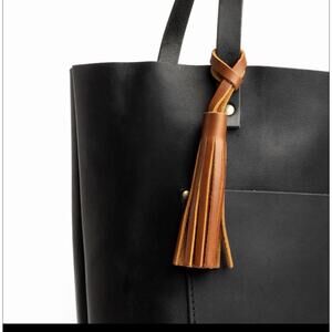 Portland Leather Honey Classic Leather Tassel